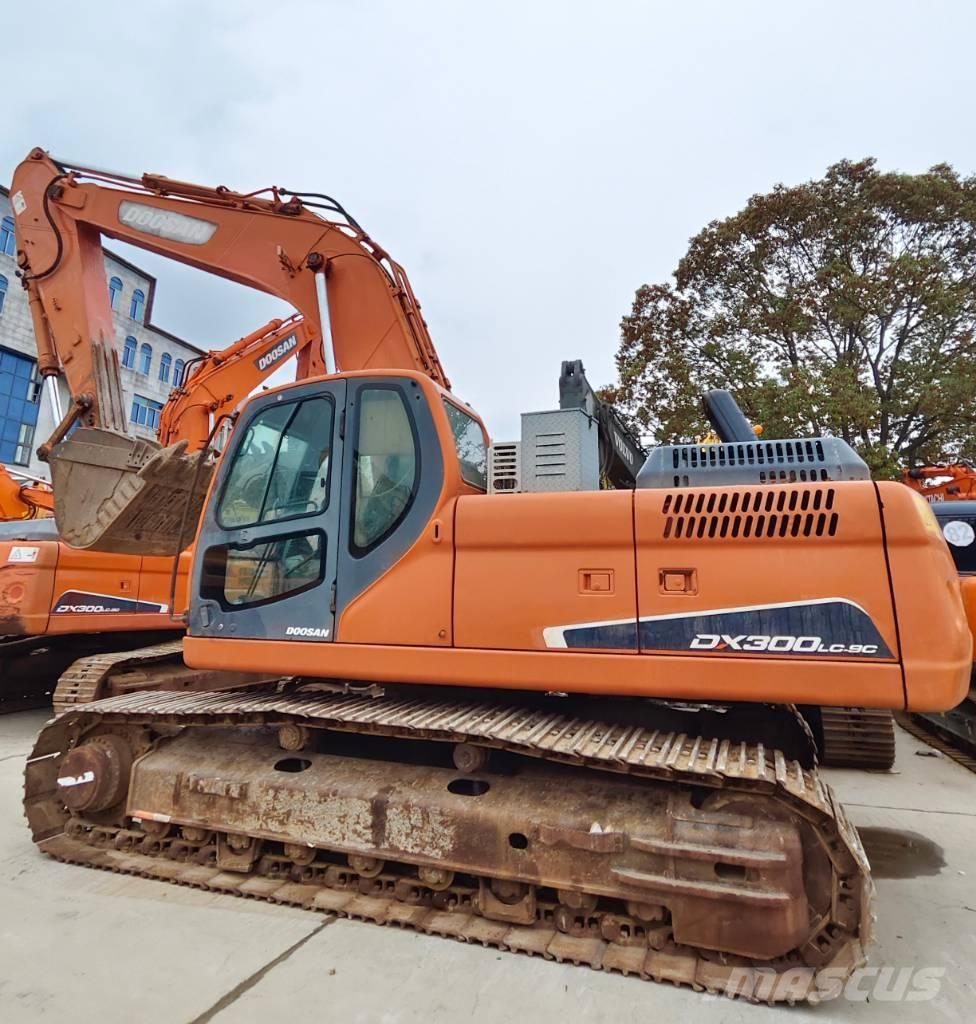 Doosan DX 300 LC Εκσκαφείς με ερπύστριες