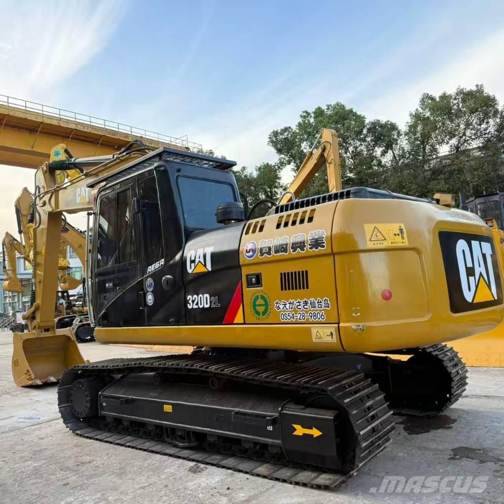 CAT 320D2 Εκσκαφείς με ερπύστριες