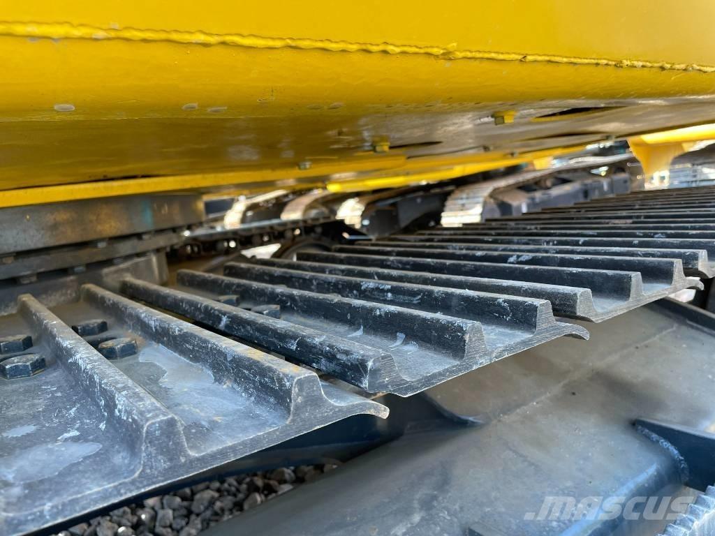 Komatsu 130-7 Εκσκαφείς με ερπύστριες