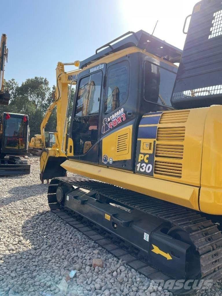 Komatsu 130-7 Εκσκαφείς με ερπύστριες