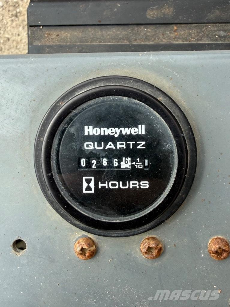 SkyJack SJ 4632 Ανυψωτήρες ψαλιδωτής άρθρωσης