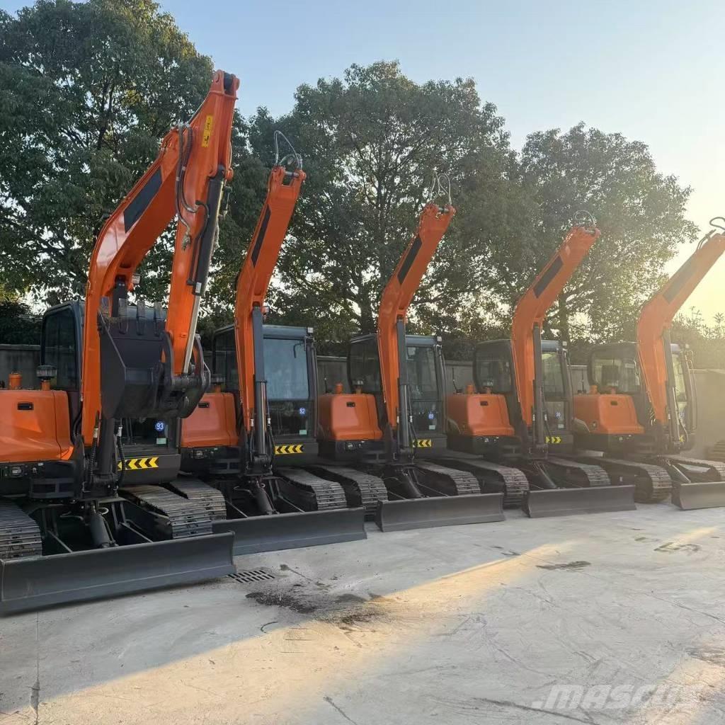 Doosan DX 60 Εκσκαφείς με ερπύστριες