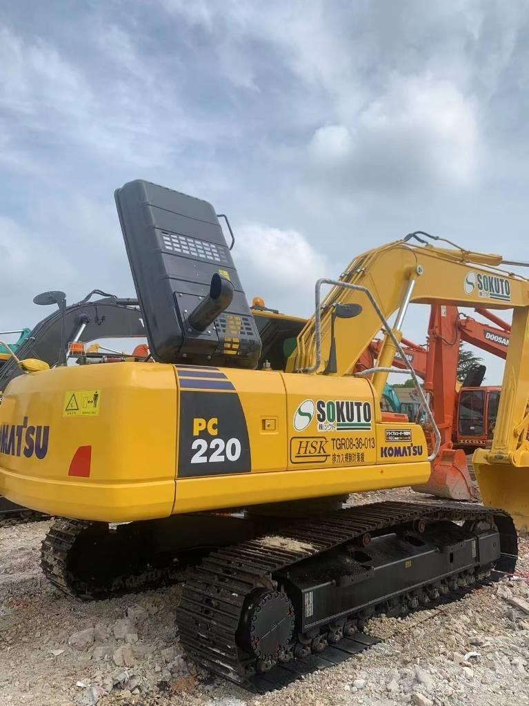 Komatsu PC 220-8 Εκσκαφείς με ερπύστριες