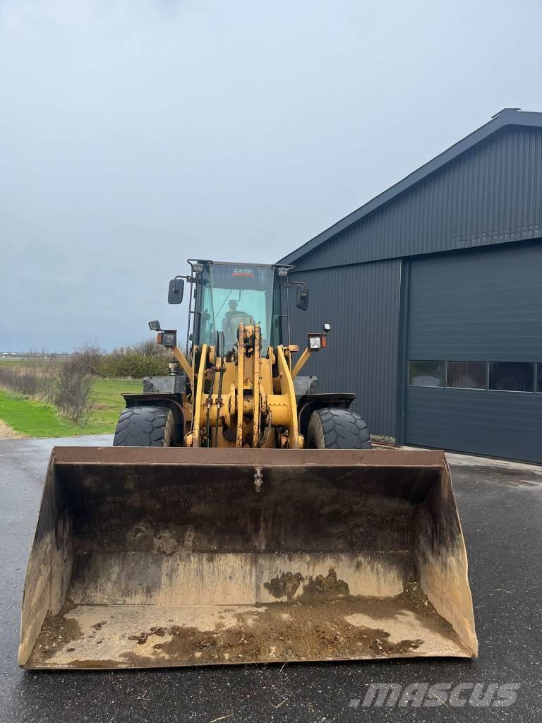 CASE 721 D Φορτωτές με λάστιχα (Τροχοφόροι)