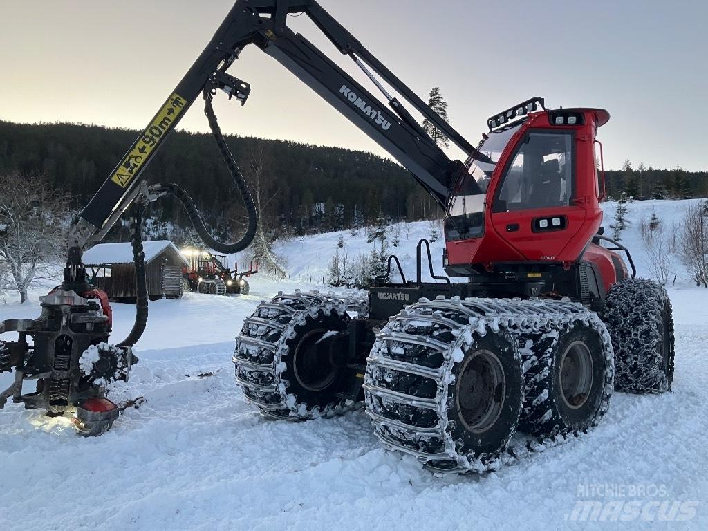 Komatsu 951 Θεριζοαλωνιστικές μηχανές