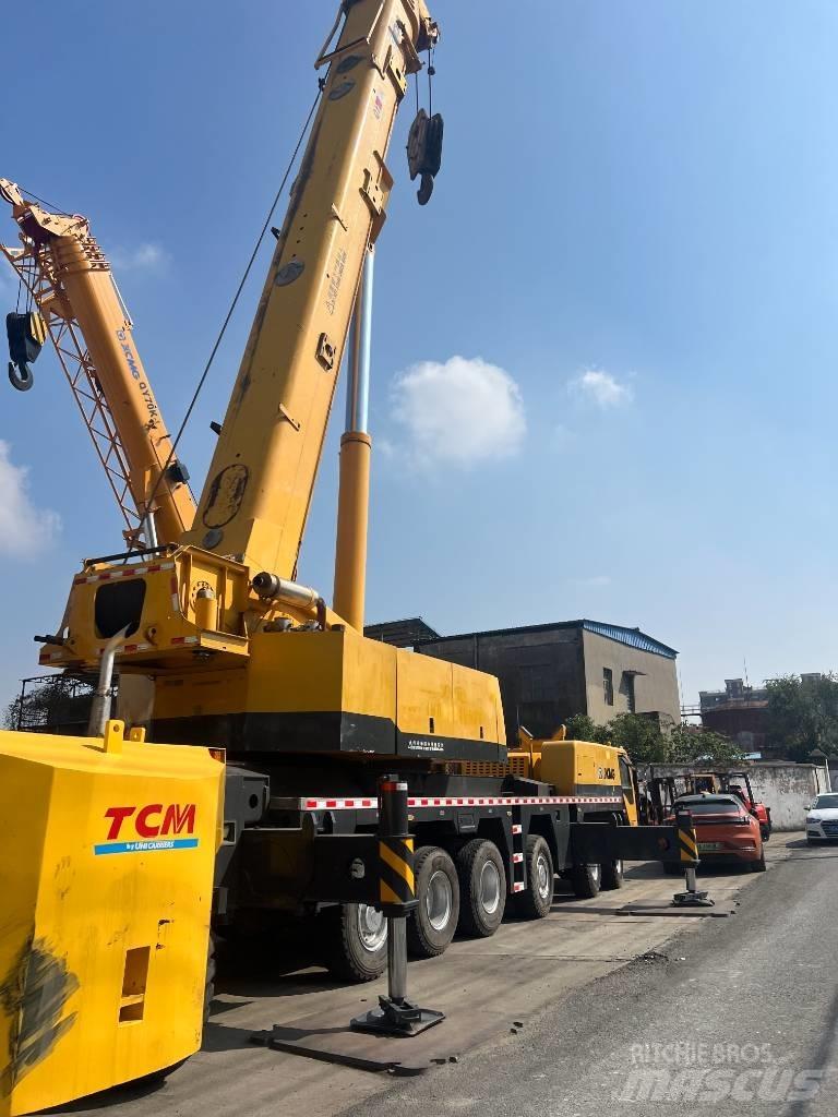 TCM FD250 Τηλεσκοπικοί ανυψωτές