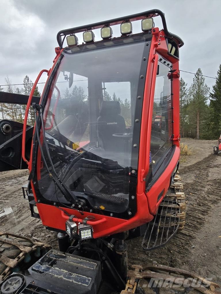 Komatsu 901.5 Θεριζοαλωνιστικές μηχανές