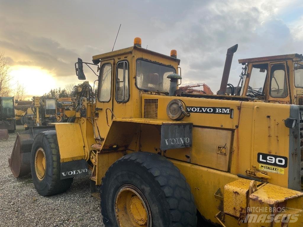 Volvo L90 Φορτωτές με λάστιχα (Τροχοφόροι)