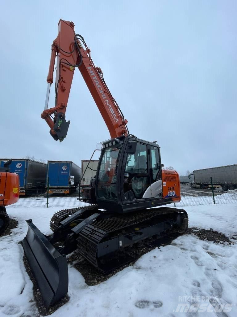 Hitachi ZX 130-6 Εκσκαφείς με ερπύστριες