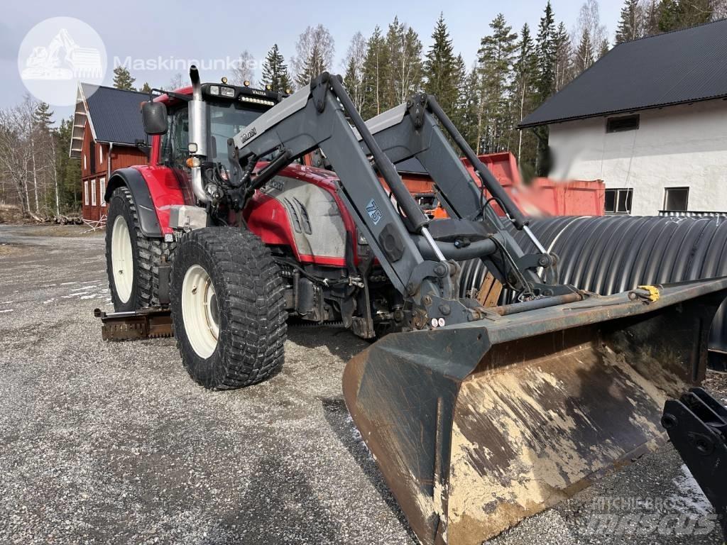 Valtra T 202 Τρακτέρ