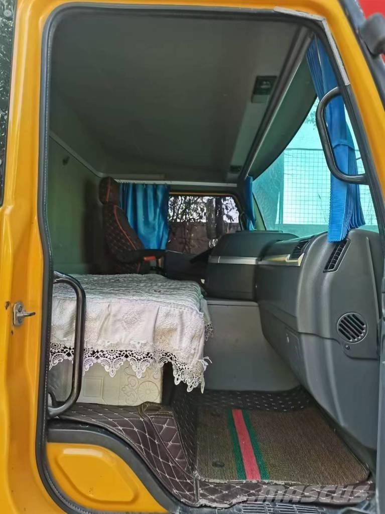Sany 1000S Γερανοί παντός εδάφους