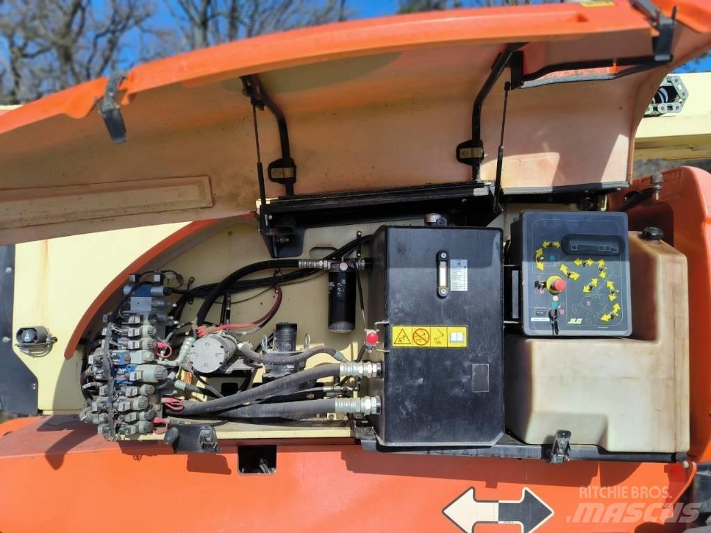 JLG 800 AJ Ανυψωτήρες με αρθρωτό βραχίονα