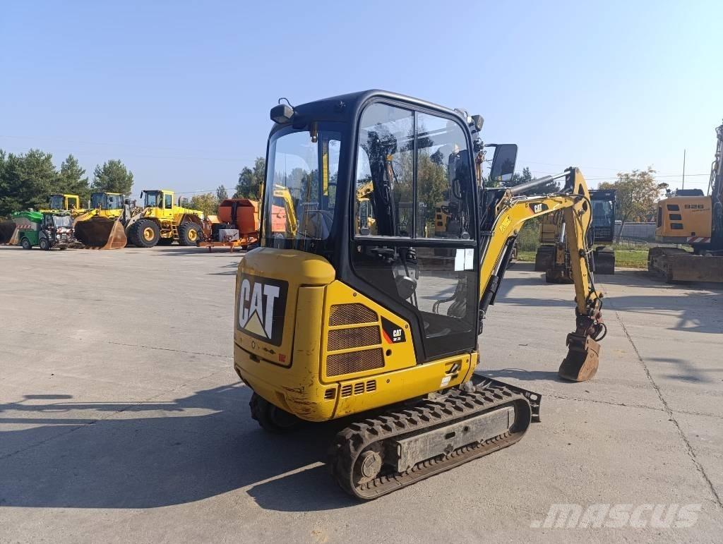 CAT 301.7 D Εκσκαφάκι (διαβολάκι) < 7t