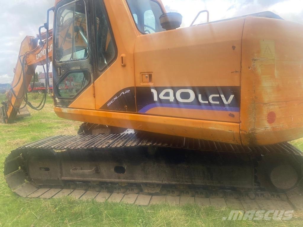 Doosan DX 140 Εκσκαφείς με τροχούς - λάστιχα