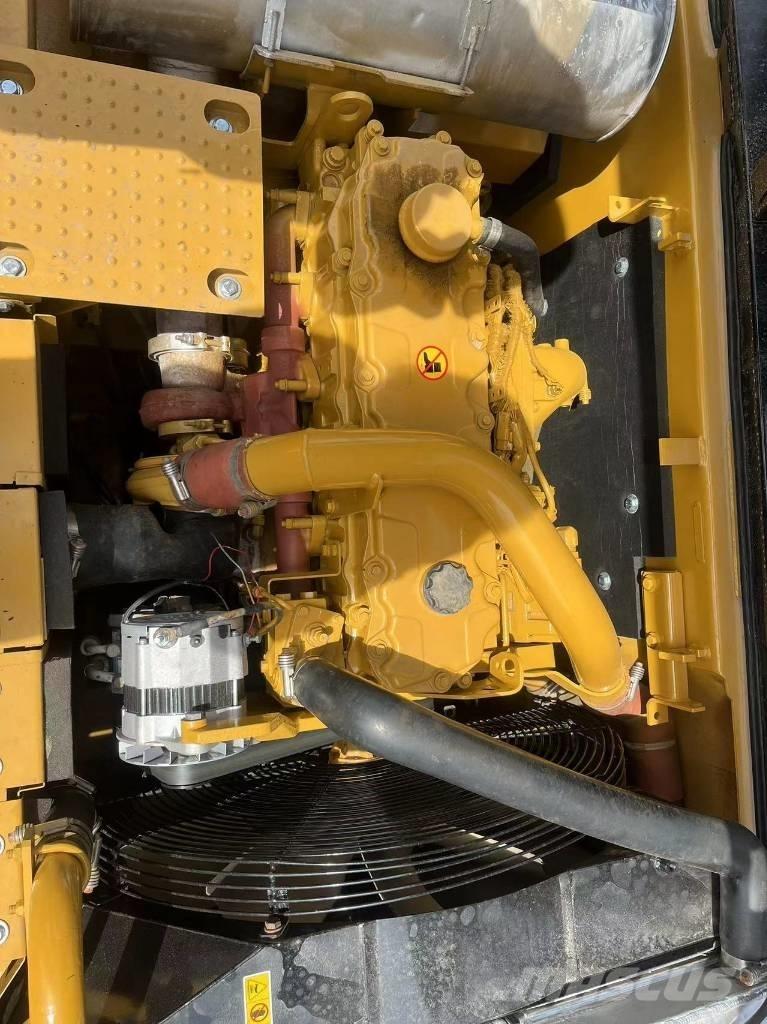 CAT 325d Εκσκαφείς με ερπύστριες