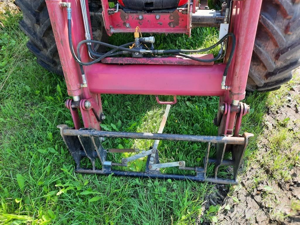 TYM T903S Τρακτέρ