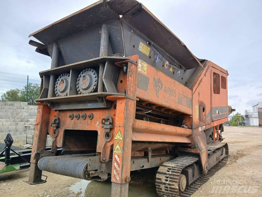 Arjes Titan 900 Τεμαχιστές αποβλήτων