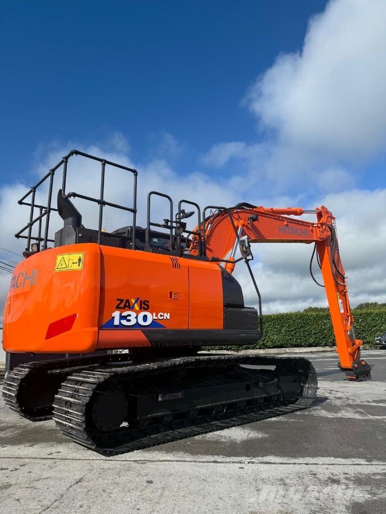 Hitachi Zaxis 130-6 Εκσκαφείς με ερπύστριες