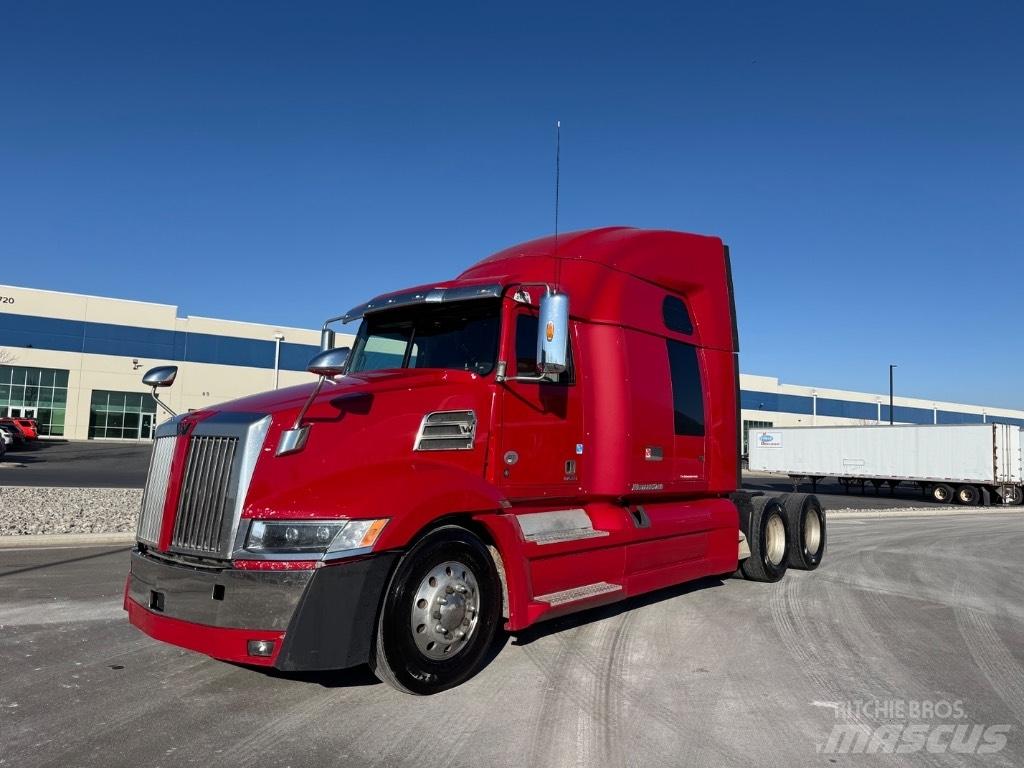 Western Star 5700 XE Τράκτορες