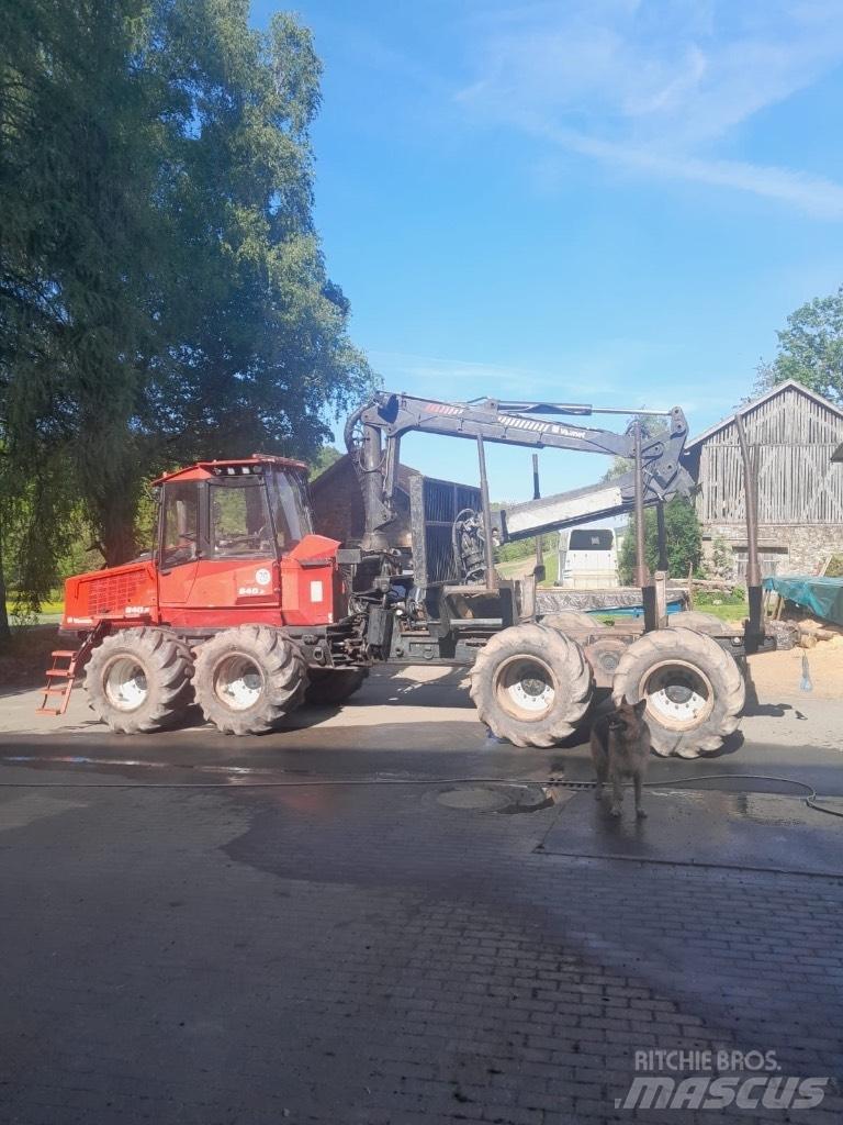Valmet 840.2 Μεταφορείς ξυλείας