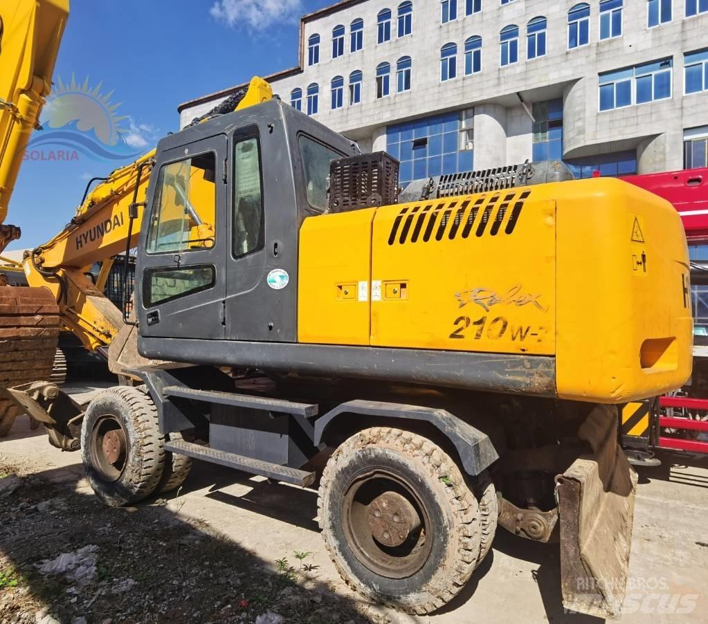 Hyundai R210W-7 Εκσκαφείς με τροχούς - λάστιχα