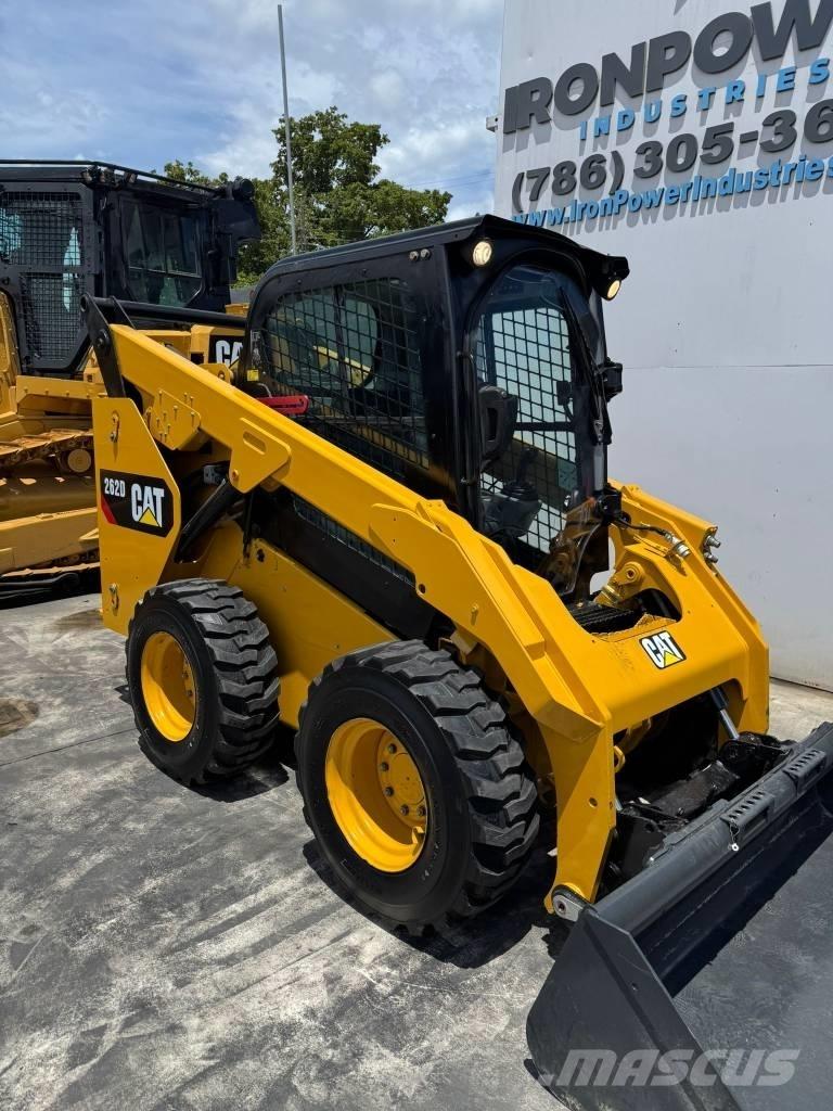 CAT 262 D Φορτωτάκια