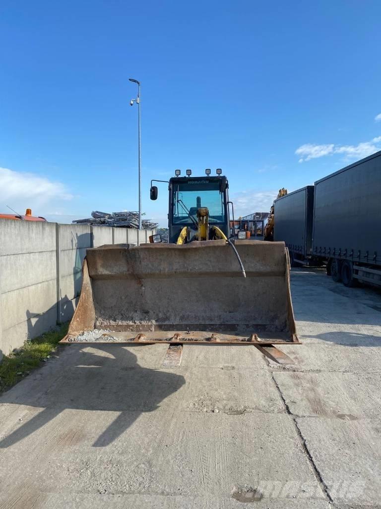 Komatsu WA 100 M-5 Φορτωτές με λάστιχα (Τροχοφόροι)