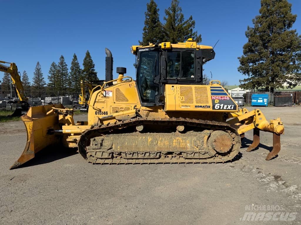 Komatsu D61EXi-24 Μπουλντόζες με ερπύστριες