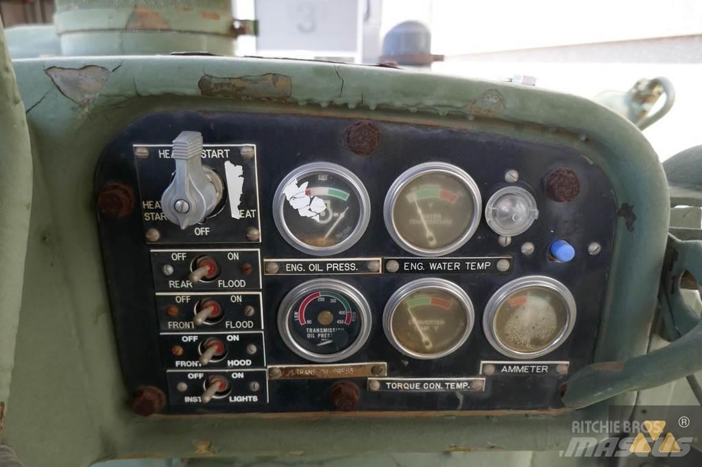 CAT D7F Ex-army Μπουλντόζες με ερπύστριες
