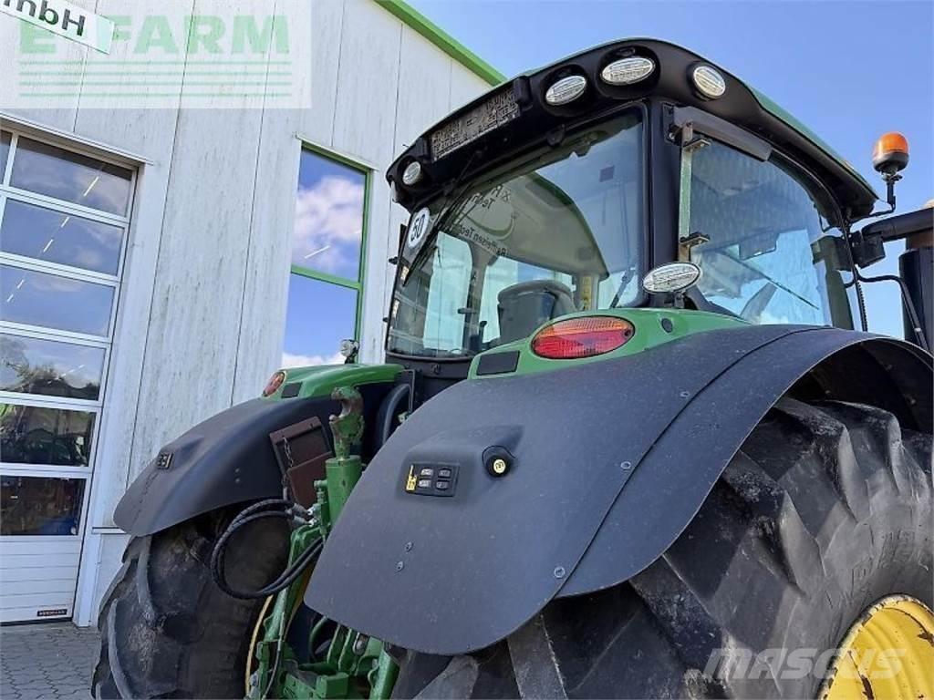 John Deere 6215r Τρακτέρ
