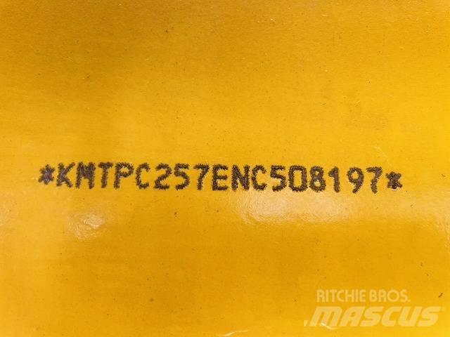 Komatsu PC 200 L Εκσκαφείς με ερπύστριες