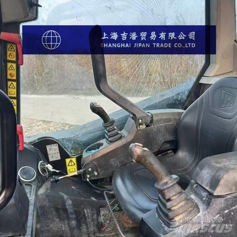 JCB 155 Φορτωτάκια