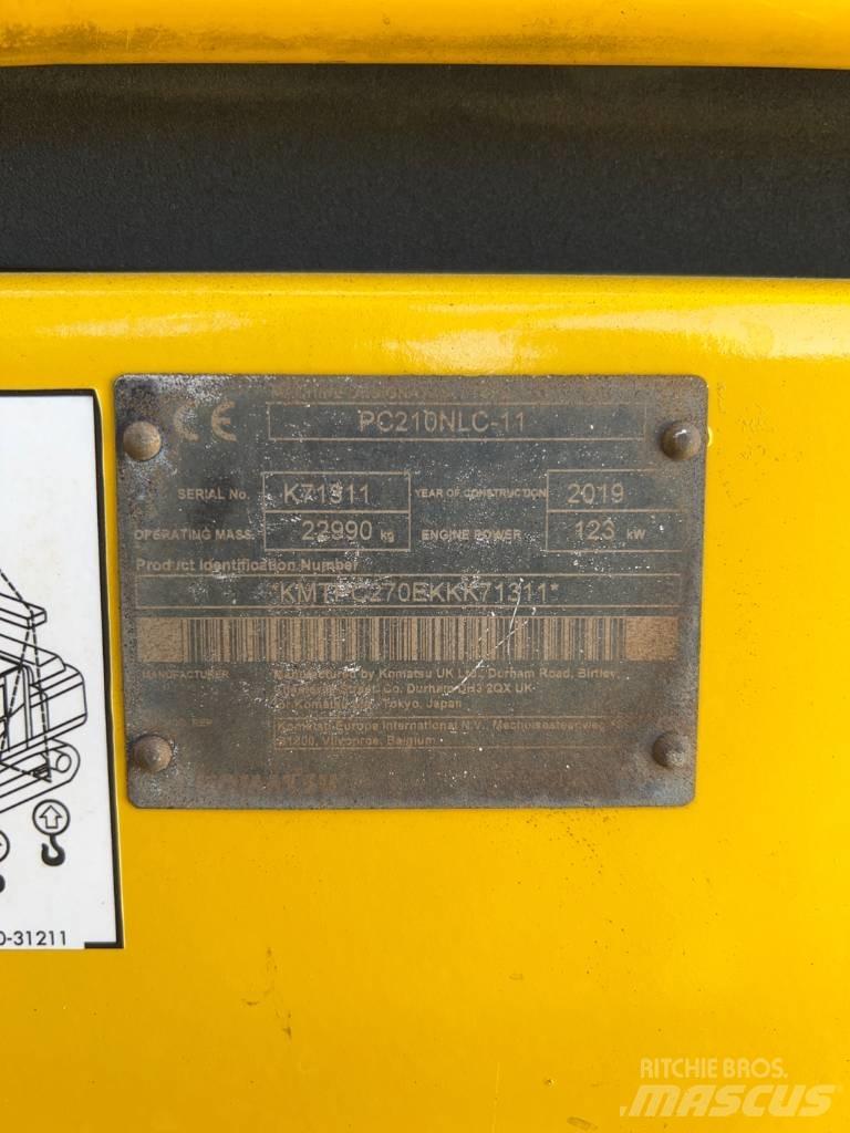 Komatsu PC210NLC-11 Εκσκαφείς με ερπύστριες