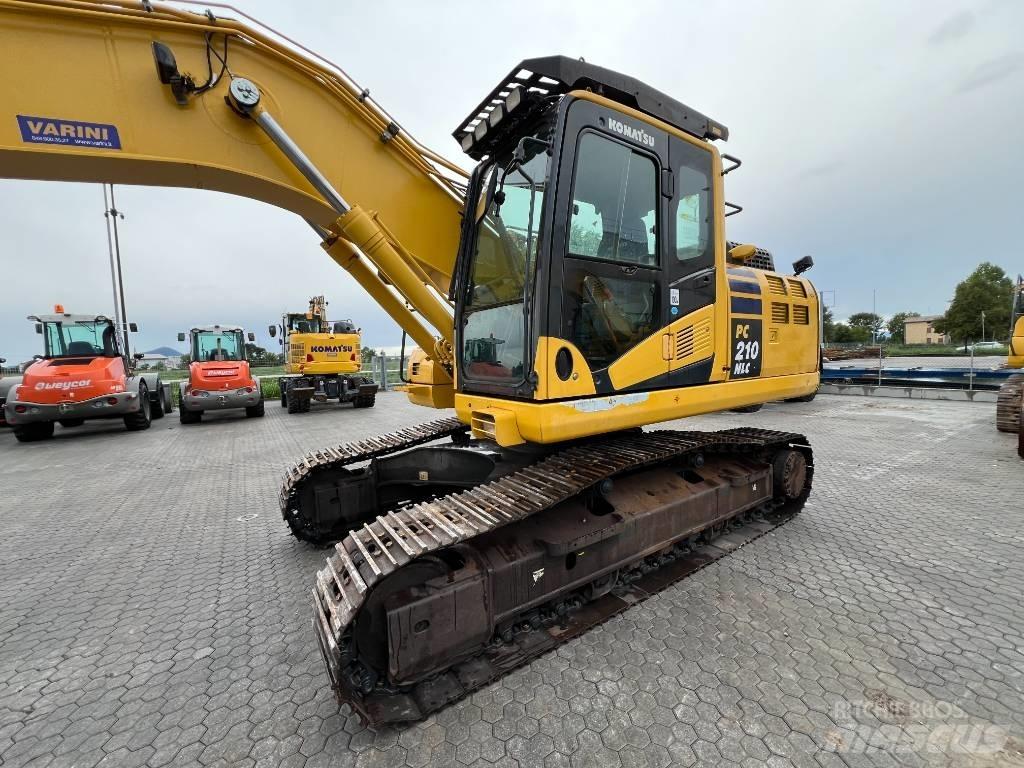 Komatsu PC210NLC-11 Εκσκαφείς με ερπύστριες