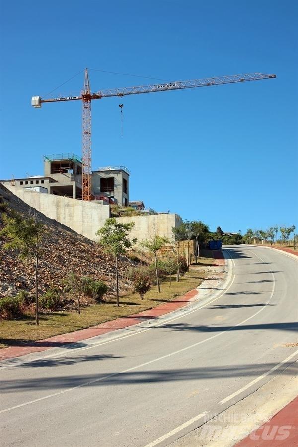 Liebherr 30LC Πυργογερανοί