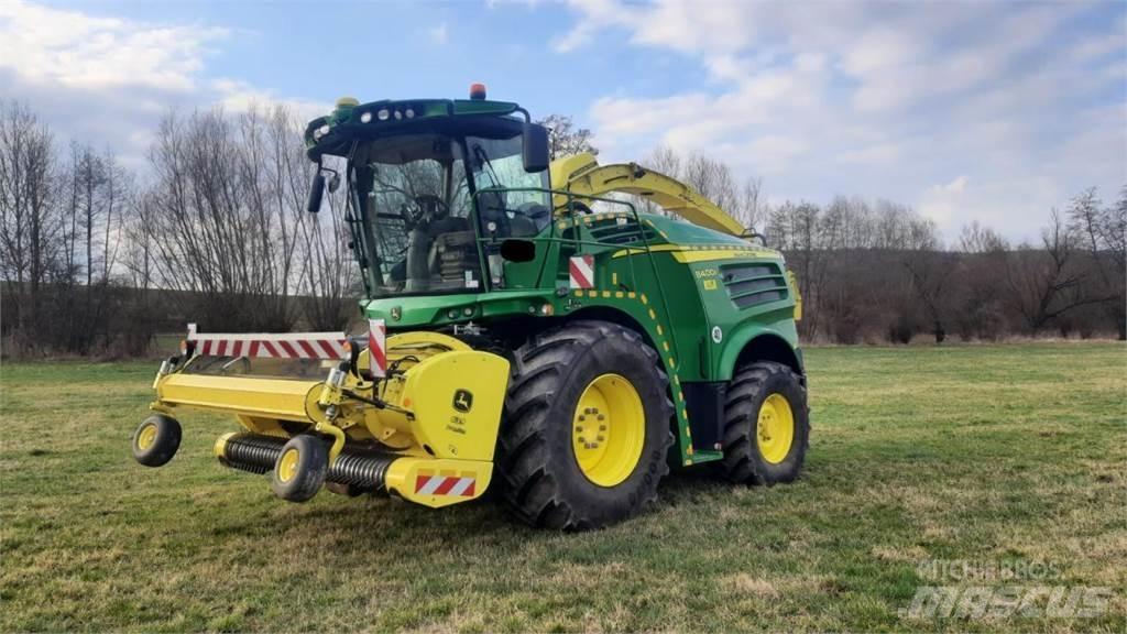 John Deere 8400i Μηχανές χορτονομής