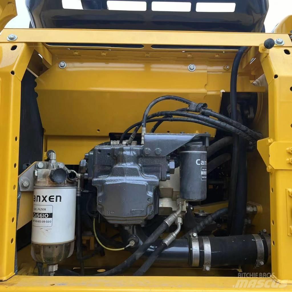Komatsu PC240 Εκσκαφείς με ερπύστριες