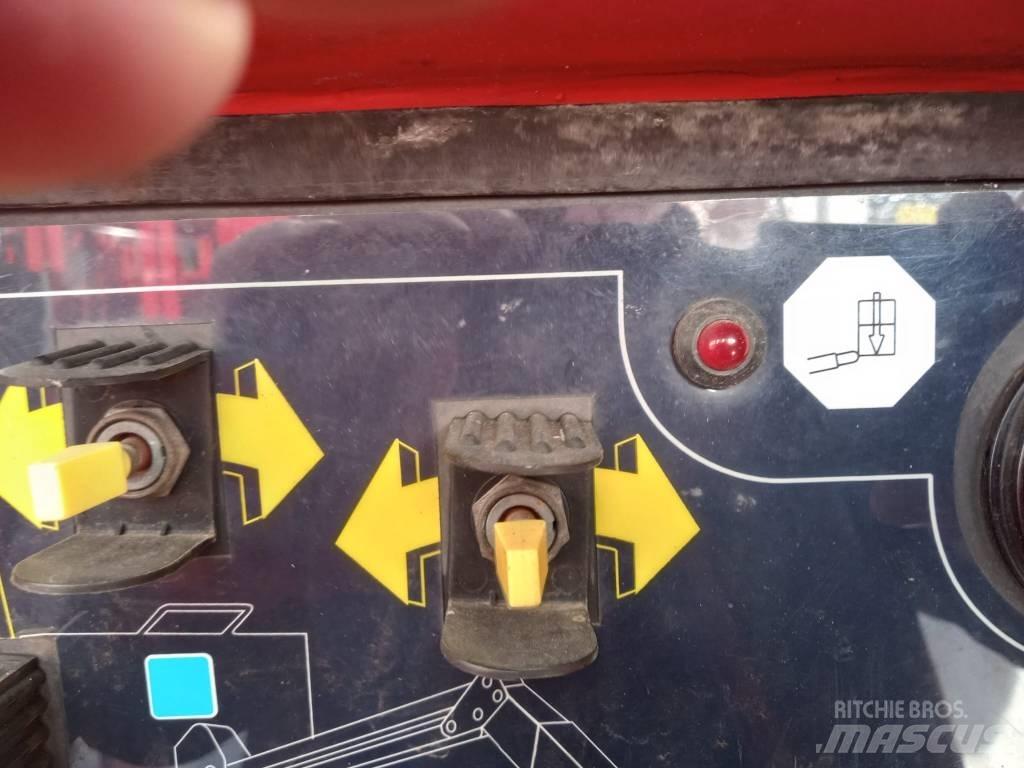 JLG M 600 JP Ανυψωτήρες με τηλεσκοπικό βραχίονα
