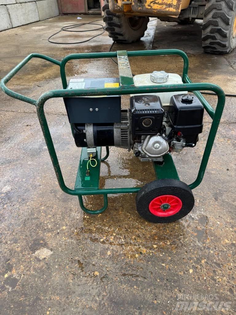 Harrington 3.8KVA Γεννήτριες πετρελαίου