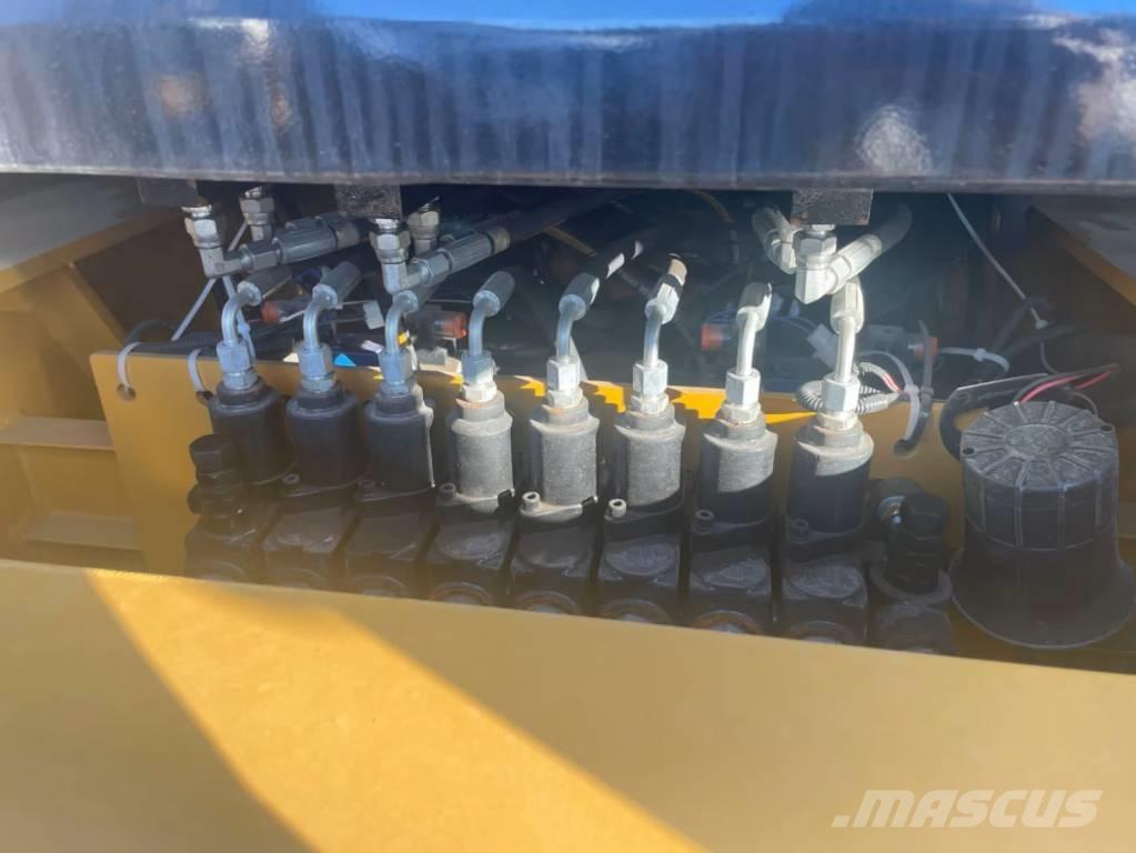 CAT 420F Εκσκαφείς Φορτωτές τύπου JCB