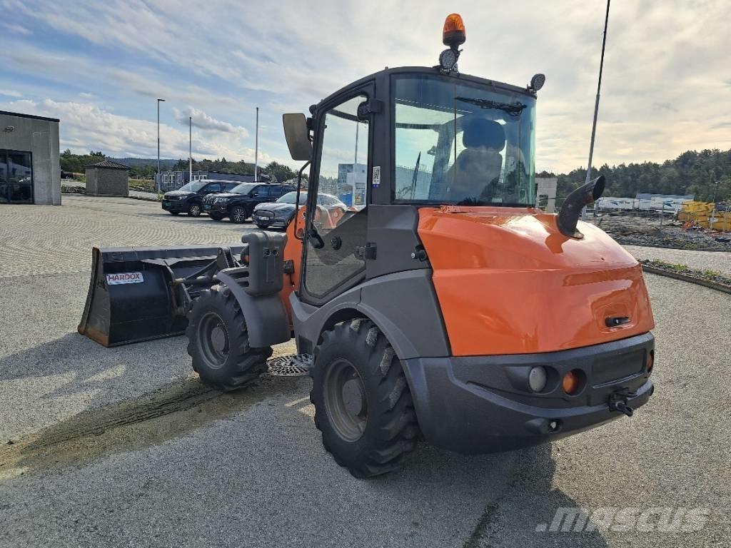 Hitachi ZW 75 Φορτωτές με λάστιχα (Τροχοφόροι)
