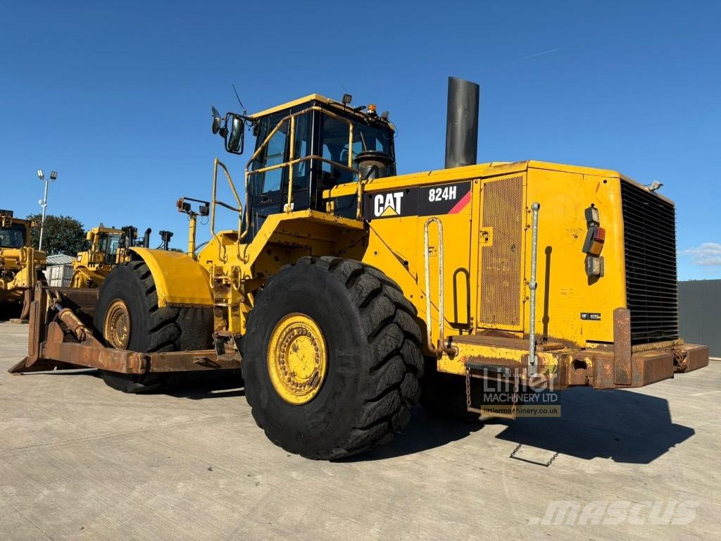 CAT 824 H Μπουλντόζες με λάστιχα