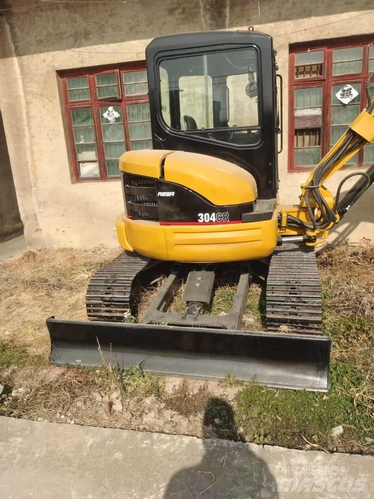 CAT 304 CR Εκσκαφάκι (διαβολάκι) < 7t