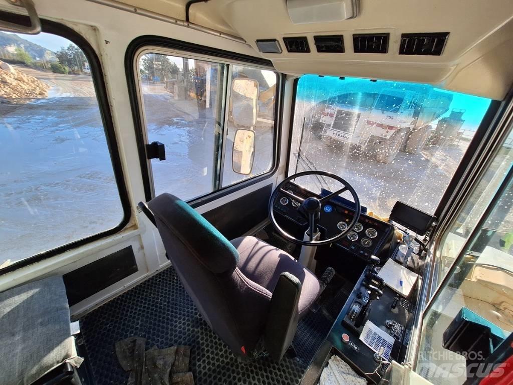 Perlini D655E Άκαμπτα Dumper με ανατρεπόμενο κάδο