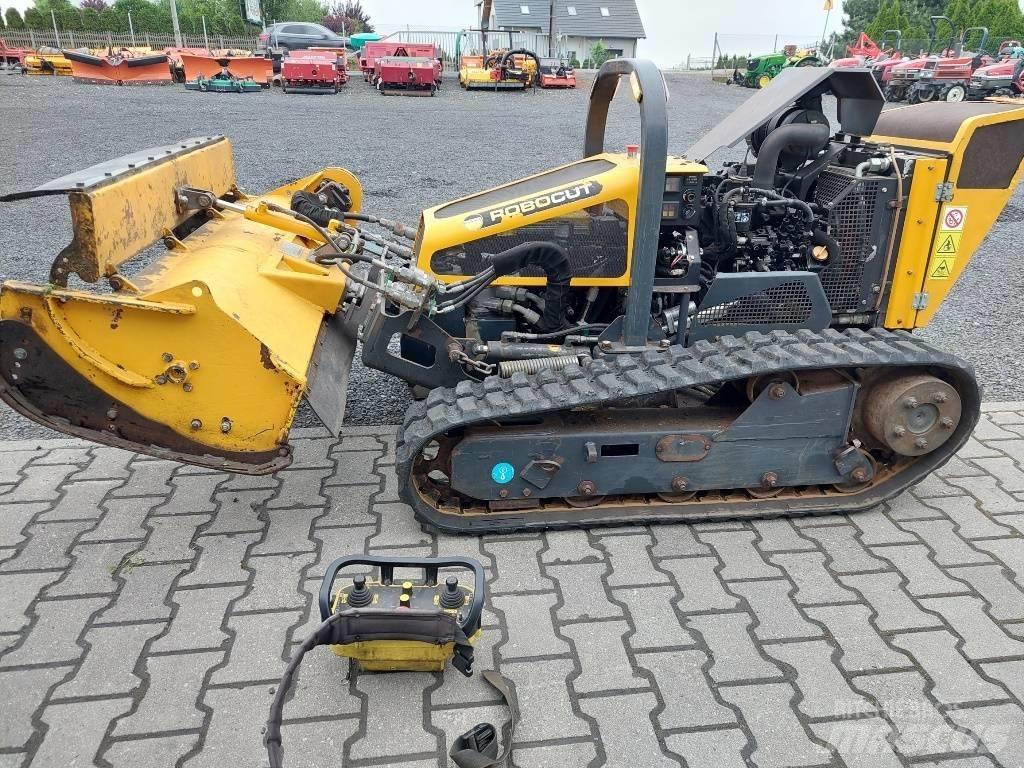 McConnel Robocut 130 Ρομποτικά Χορτοκοπτικά