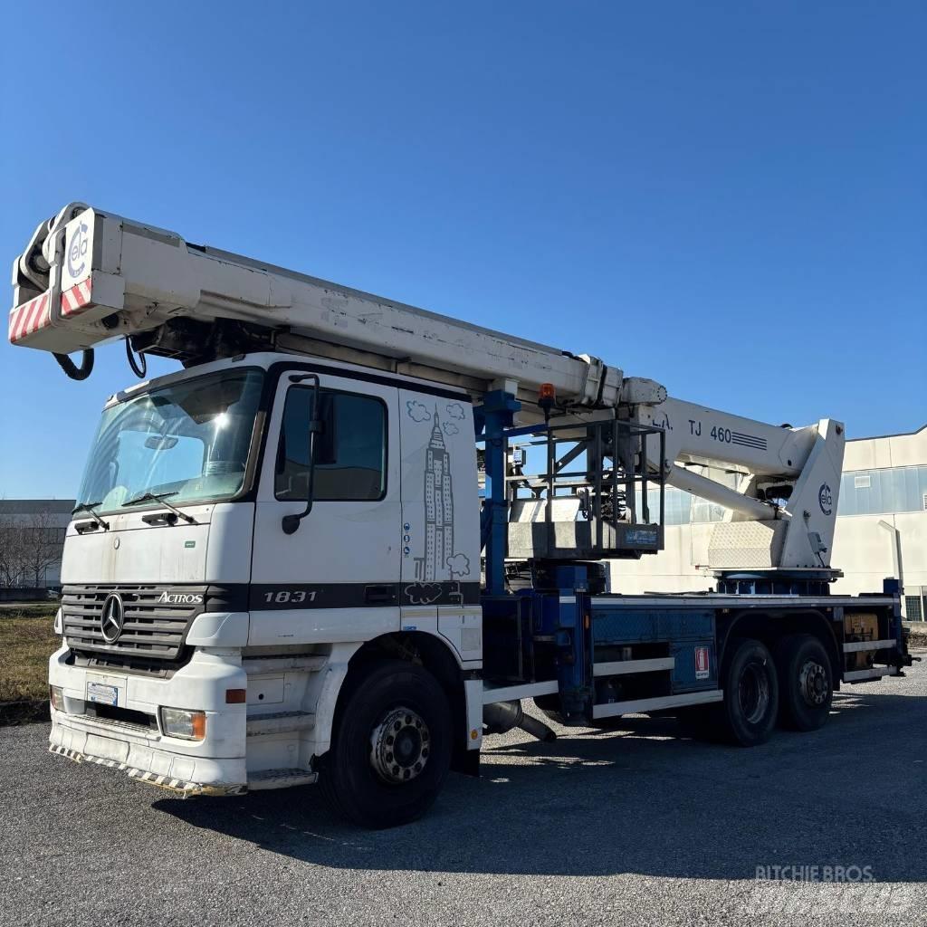 Cela Tj 460 Εναέριες πλατφόρμες τοποθετημένες σε φορτηγό
