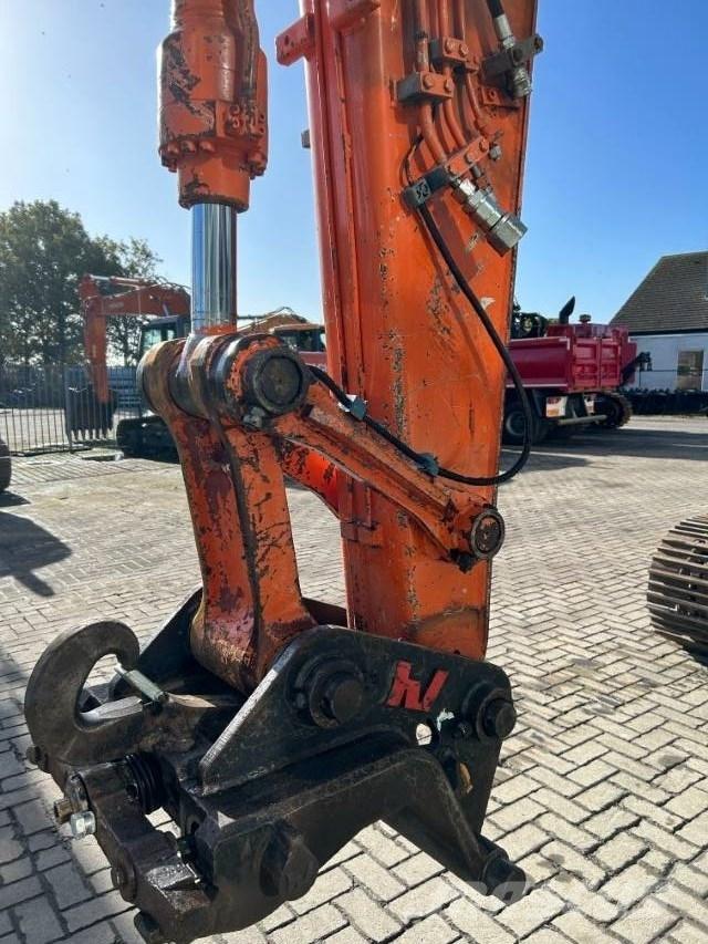 Hitachi ZX 130 Εκσκαφείς με ερπύστριες