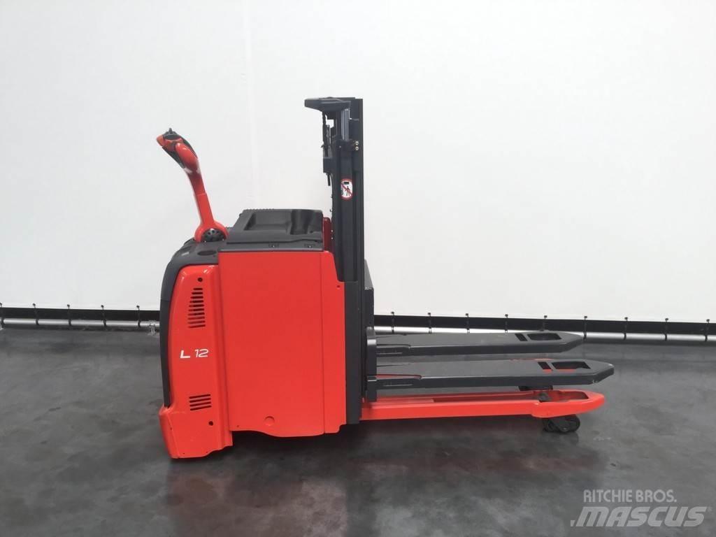 Linde L 12 L Παλετοφόρα πεζού χειριστή με ιστό