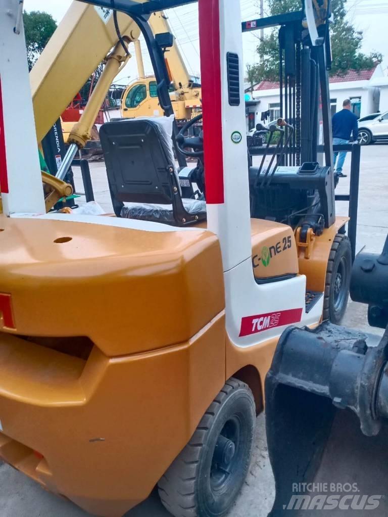 TCM FD 25 Πετρελαιοκίνητα Κλαρκ
