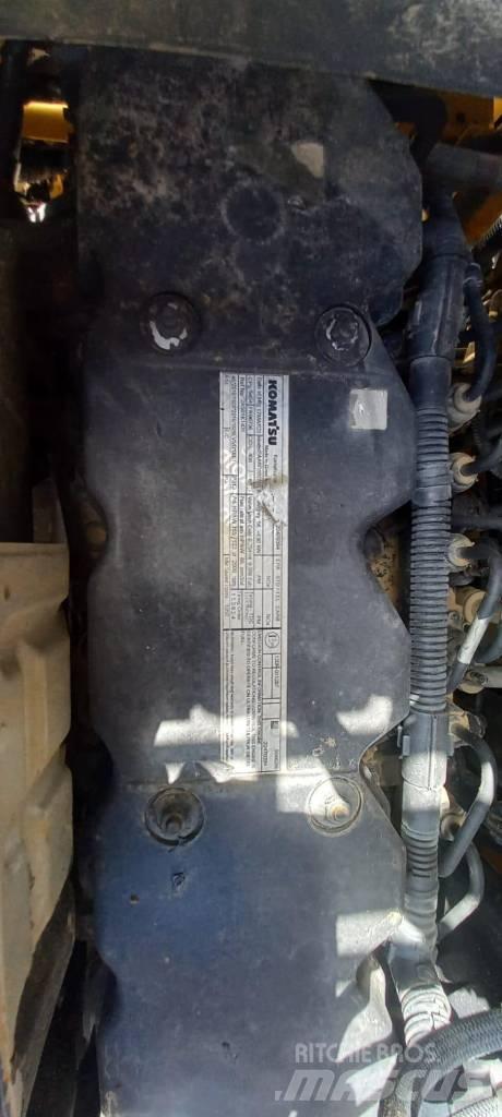 Komatsu PC 210NLC-11 Εκσκαφείς με ερπύστριες